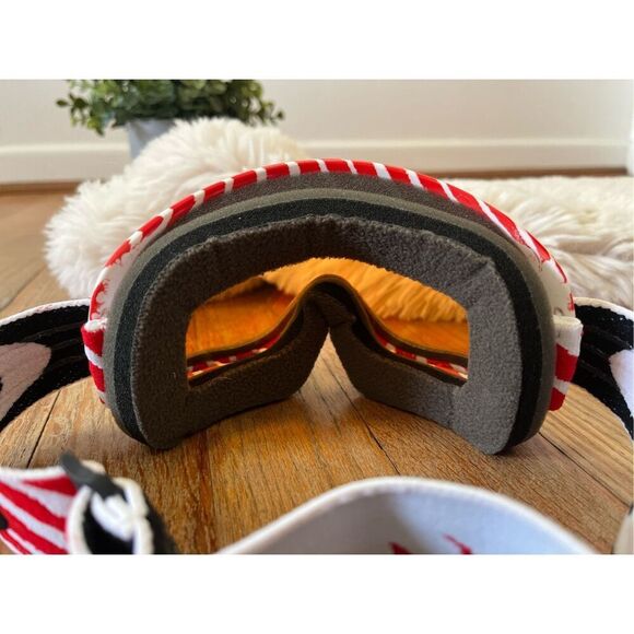 Oakley Shaun White Splice Goggles White / Red Frame w/ Persimmon Lens XS O-Frame - Picture 5 of 6